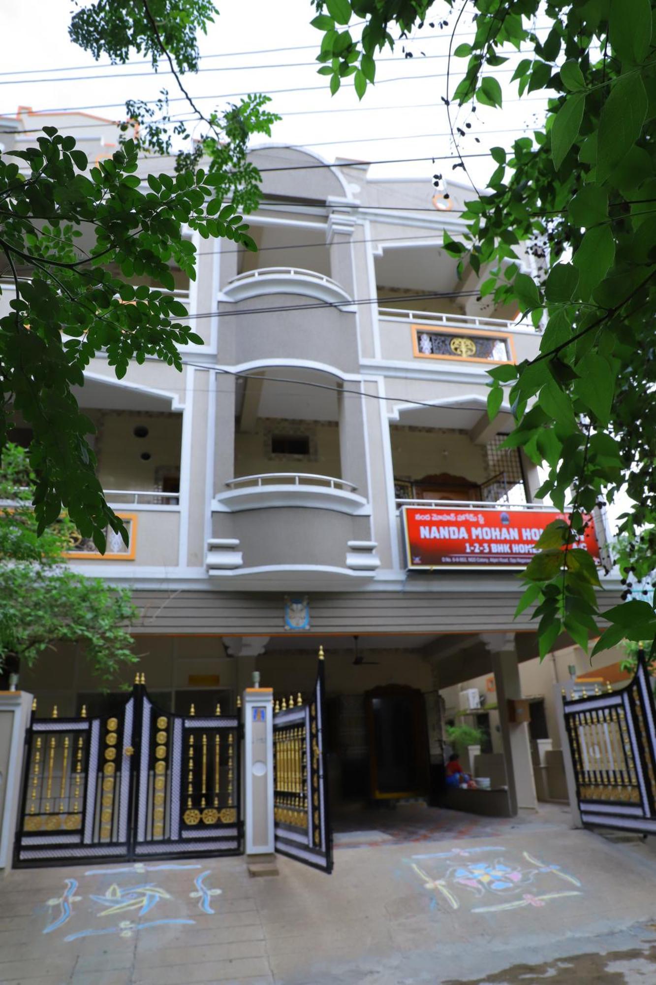 טירופאטי Nanda Mohan Homestay- Luxuries Ac Apartment Close To Alipiri Foothills-Kapila Teertham And Iskcon Temple מראה חיצוני תמונה