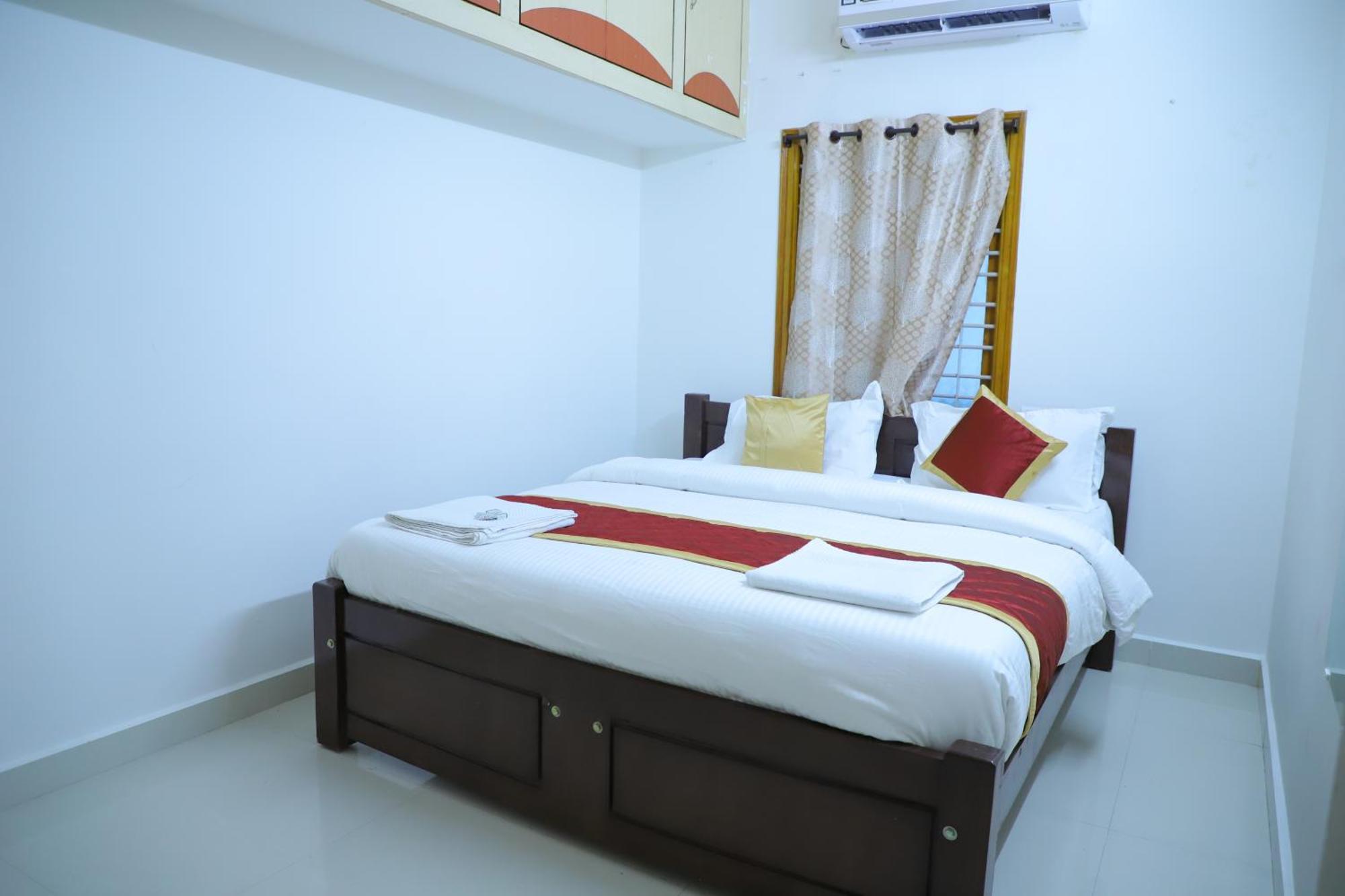 טירופאטי Nanda Mohan Homestay- Luxuries Ac Apartment Close To Alipiri Foothills-Kapila Teertham And Iskcon Temple מראה חיצוני תמונה