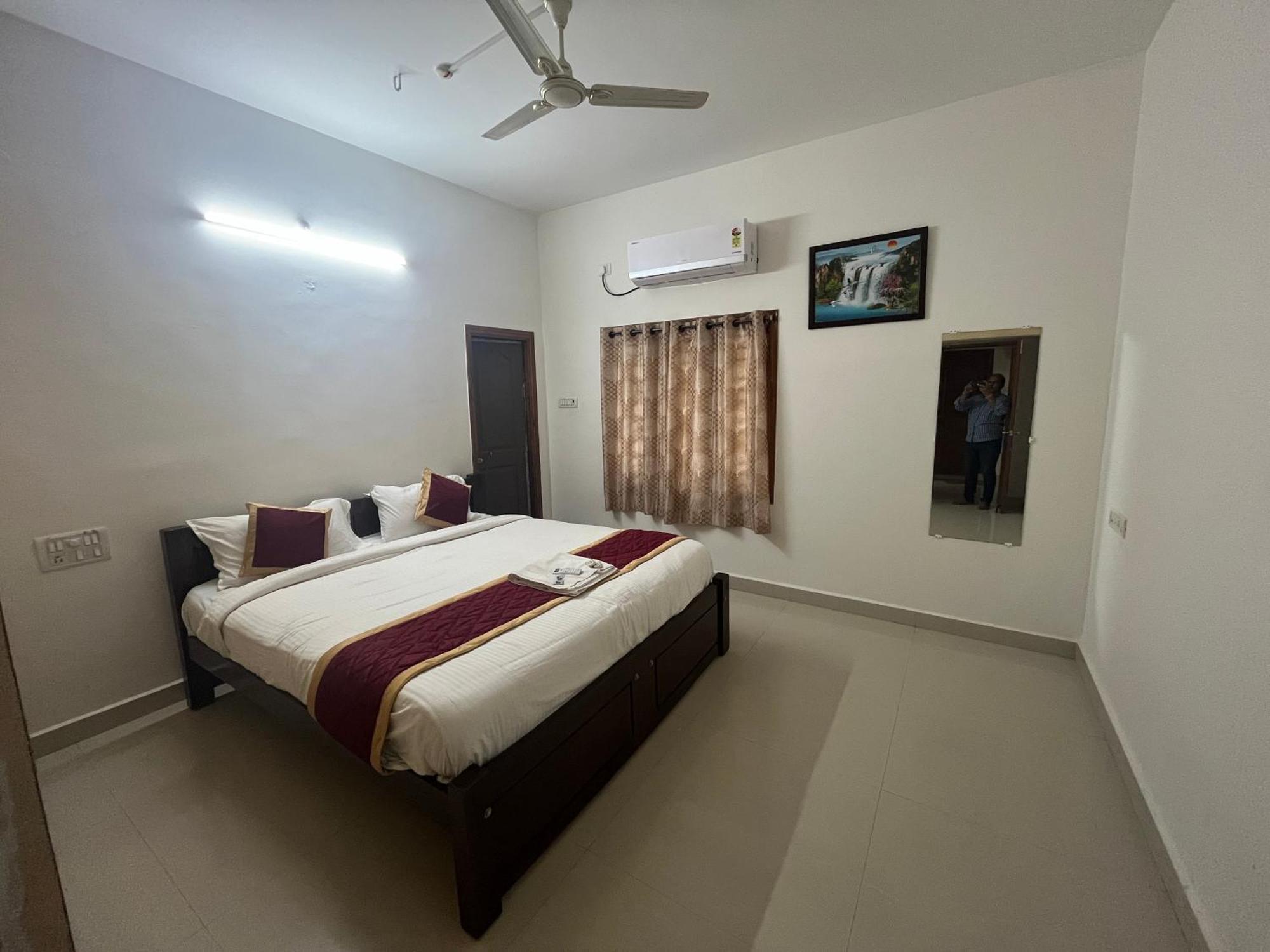 טירופאטי Nanda Mohan Homestay- Luxuries Ac Apartment Close To Alipiri Foothills-Kapila Teertham And Iskcon Temple מראה חיצוני תמונה