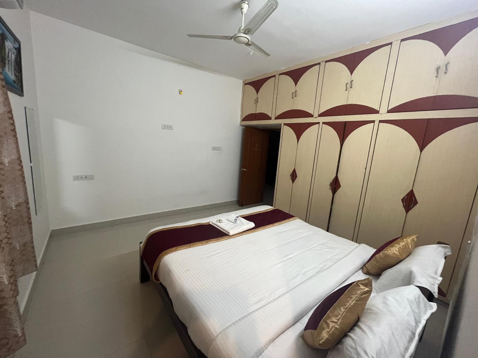 טירופאטי Nanda Mohan Homestay- Luxuries Ac Apartment Close To Alipiri Foothills-Kapila Teertham And Iskcon Temple מראה חיצוני תמונה